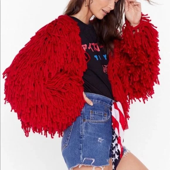 💥STUNNING💥 Bad Romance Shaggy Cardigan in Red - Picture 9 of 16